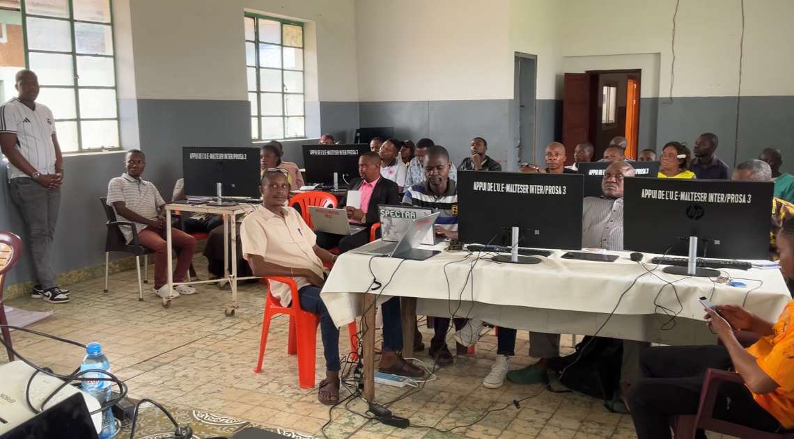 Ir Brice Imani pr&eacute;sentant Data Clinic